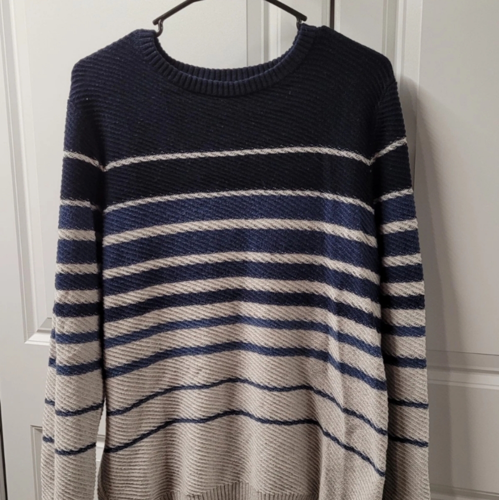 Even Tide Sweater Men's Size: Large Pullover